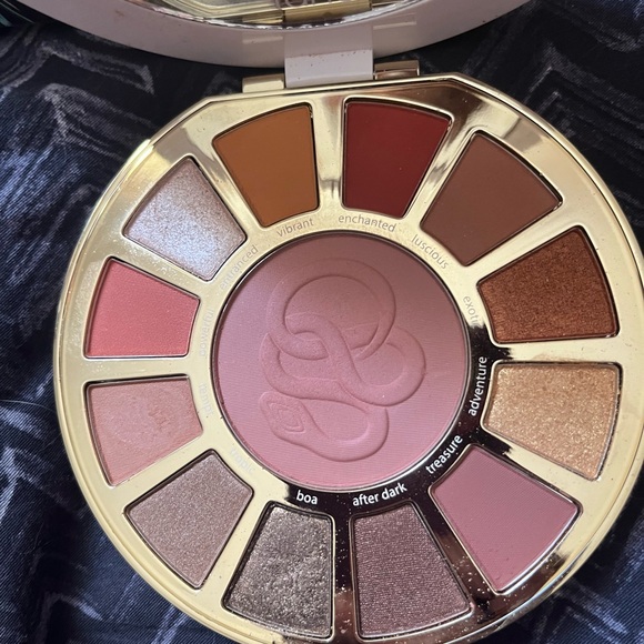 Tarte Amazonian clay, palette with box, a few colors swatched - Picture 3 of 5